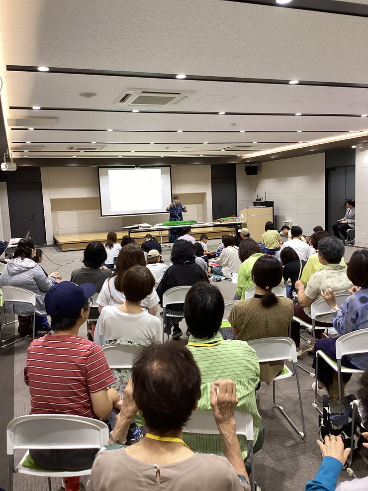 講演会写真②.jpg
